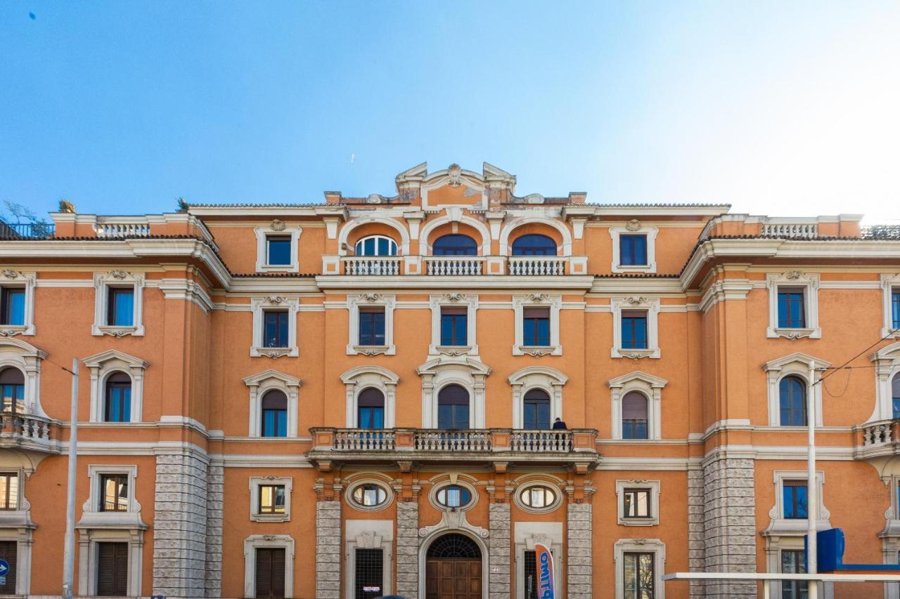 Savoia Exclusive House By Premium Suites Collection Rome Bagian luar foto