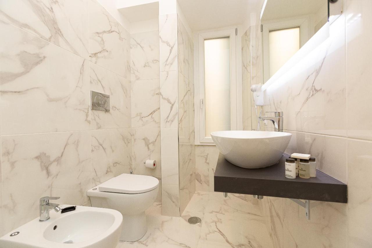 Savoia Exclusive House By Premium Suites Collection Rome Bagian luar foto